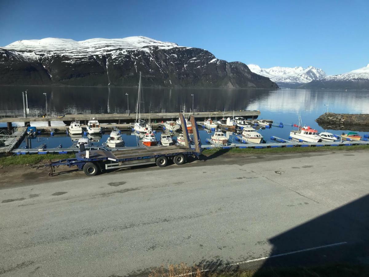Anton Antonsens Veg 18 Leilighet Nr2 Olderdalen Exterior photo
